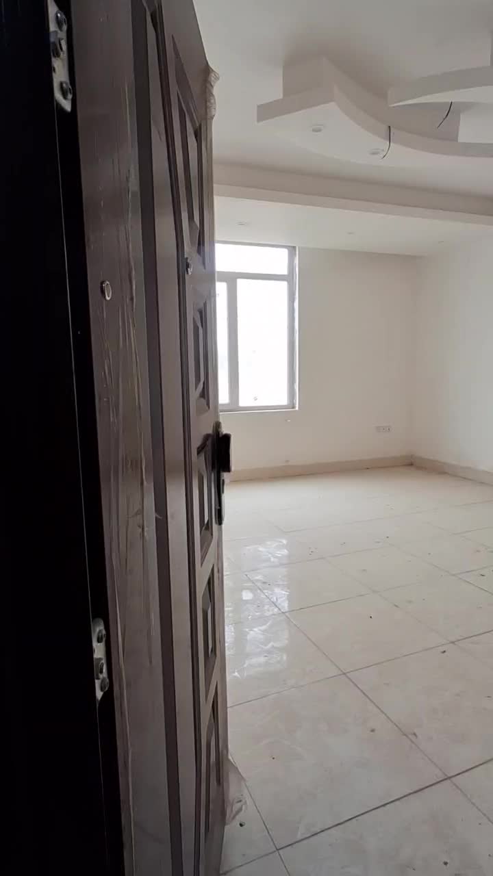 ۸۵ متر شهرک فاطمی بر بیست متری(خانم کریمی)|فروش آپارتمان|ورامین, شهرک فاطمیه|دیوار