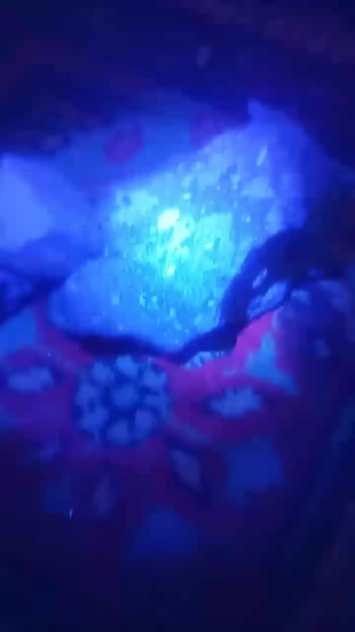 سنگهای قیمتی وشهاب سنگ از هر نوع|جواهرات|زرندیه, |دیوار