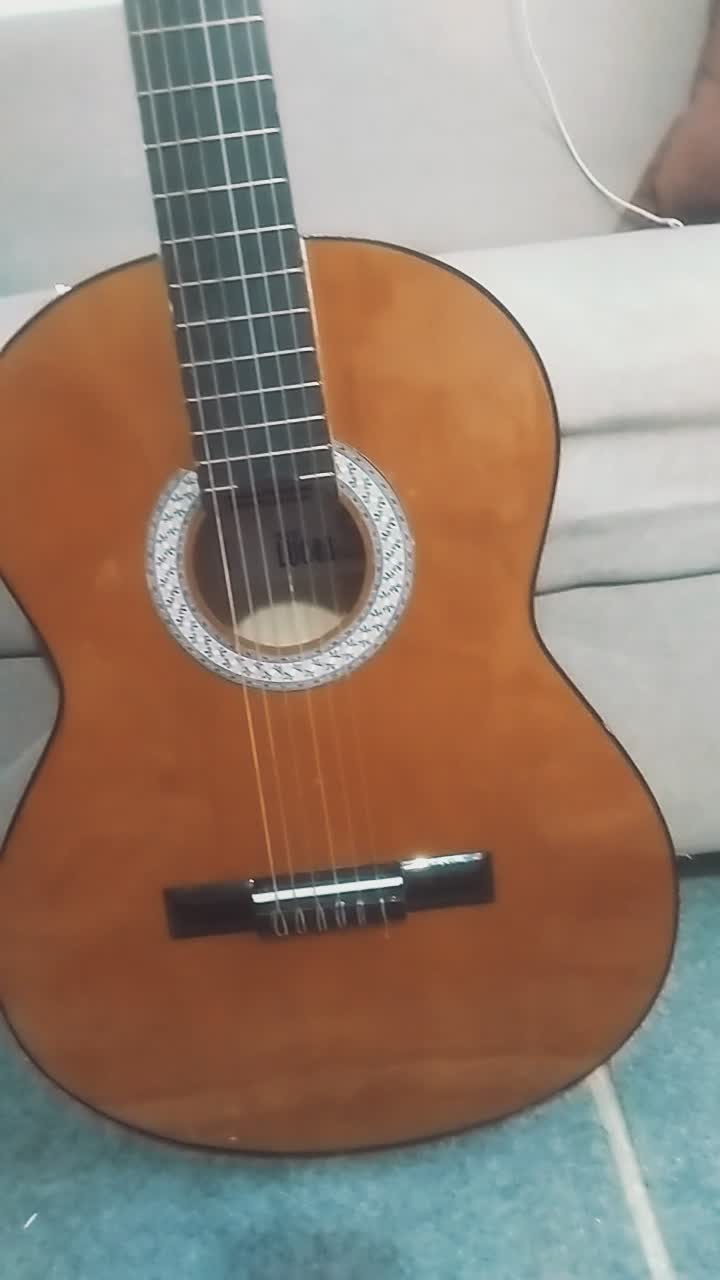 گیتار کلاسیک|گیتار، بیس، امپلیفایر|گلبهار, شهر جدید گلبهار|دیوار