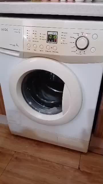 فروشی دوو ۸ کیلویی|ماشین لباسشویی و خشک‌کن لباس|رشت, پل تالشان|دیوار