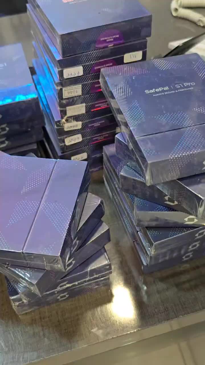 کیف پول سختافزاری Tangem سهکارتی آکبند|قطعات و لوازم جانبی رایانه|مشهد, ارشاد|دیوار