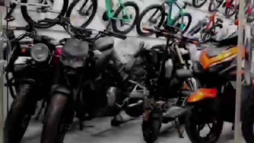 نمایشگاه موتور سیکلت شهرام|موتورسیکلت|کوار, |دیوار