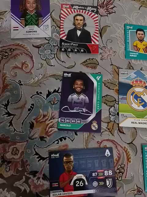 ۳۰۰ تومان است|کلکسیون و سرگرمی|قم, بنیاد|دیوار