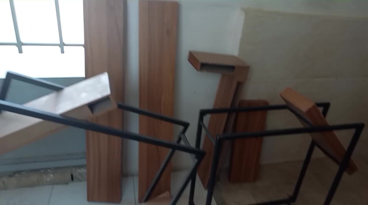 دوعدد شلف نو|کتابخانه، شلف، قفسه‌های دیواری|بهارستان, |دیوار