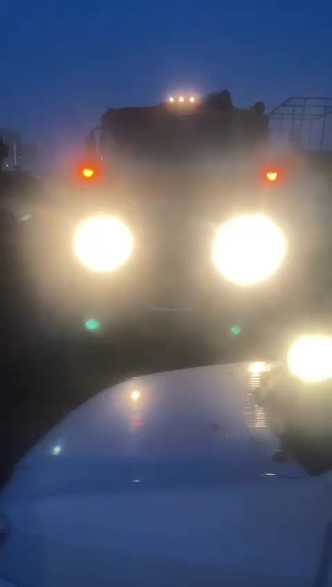 ماک بی دماغ ۱۹۷۵ سالم|خودرو سنگین|شهریار, شهرک امیریه|دیوار