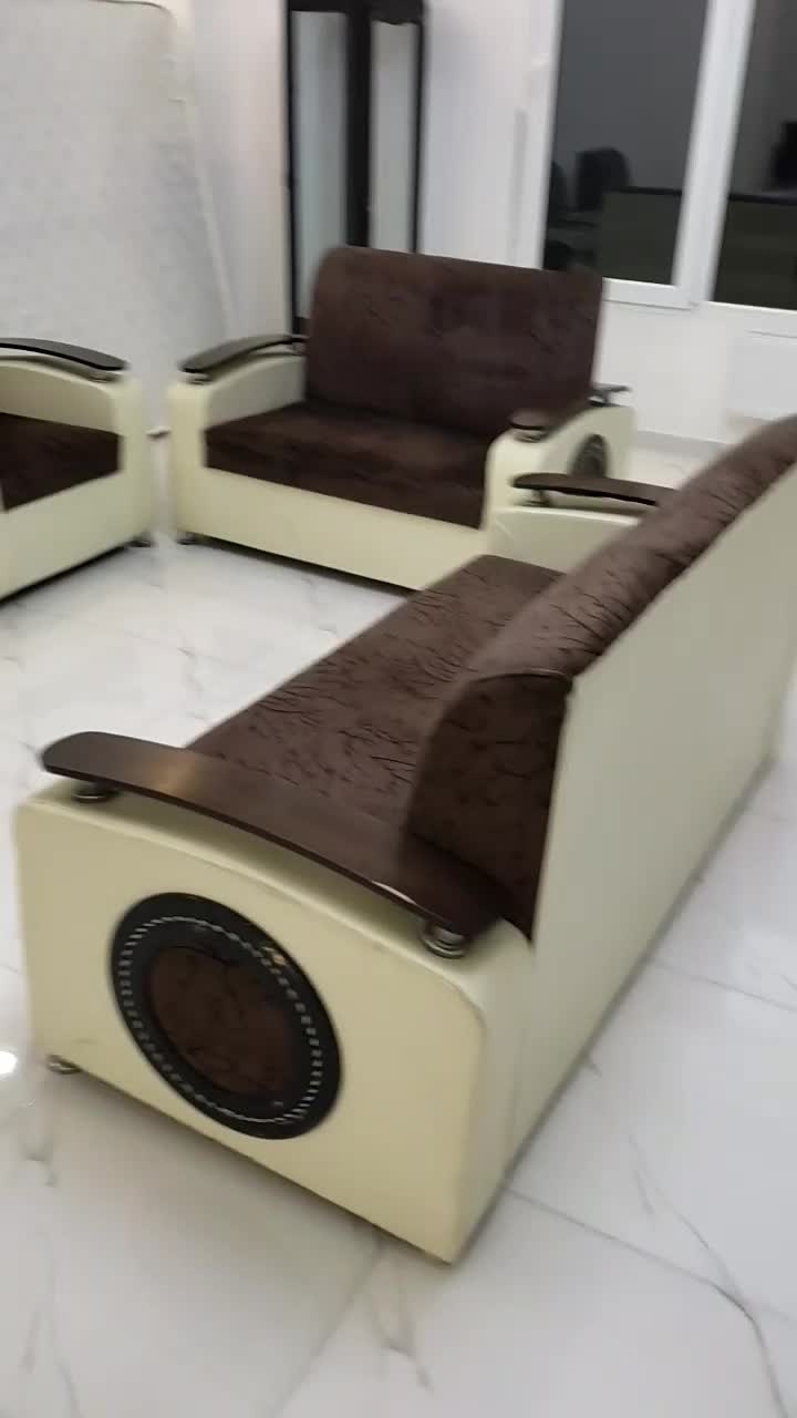 یک دست مبل ۸ نفره سالم در حد نو|مبلمان خانگی و میز عسلی|رشت, لاکانی|دیوار