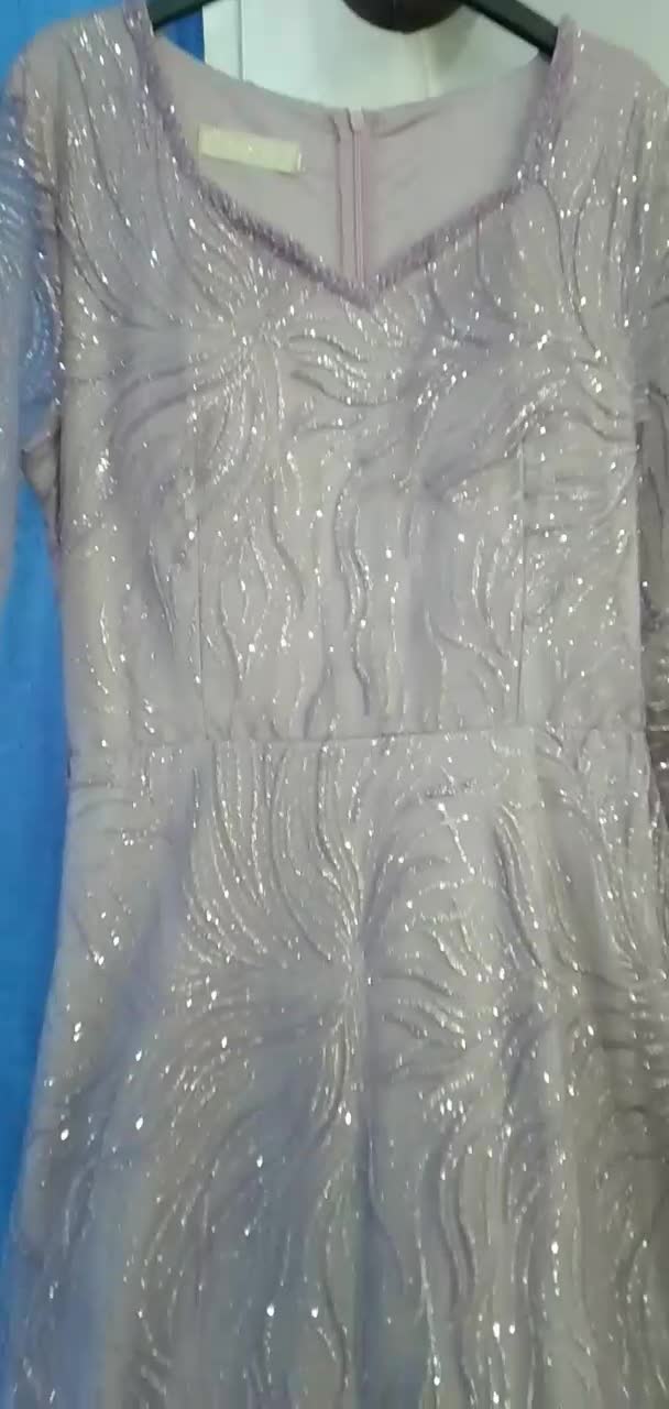 لباس مجلسی|لباس|کلاچای, |دیوار