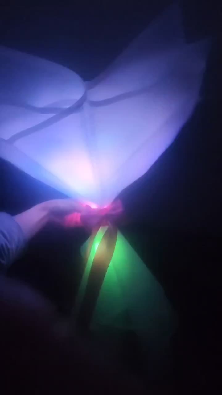 دسته گل ربانی وباکس پول|گل مصنوعی|شهرکرد, |دیوار