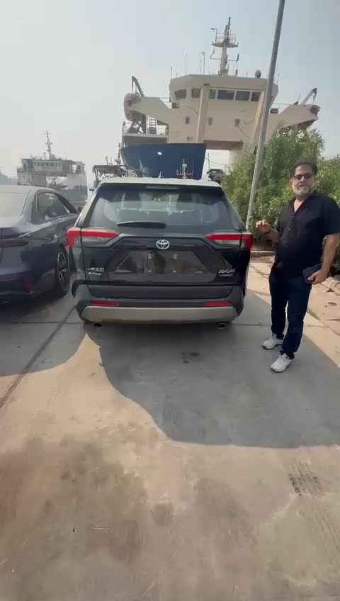 تویوتا رافور هیبرید مشکی 2025  2500cc|خودرو سواری و وانت|جهرم, |دیوار