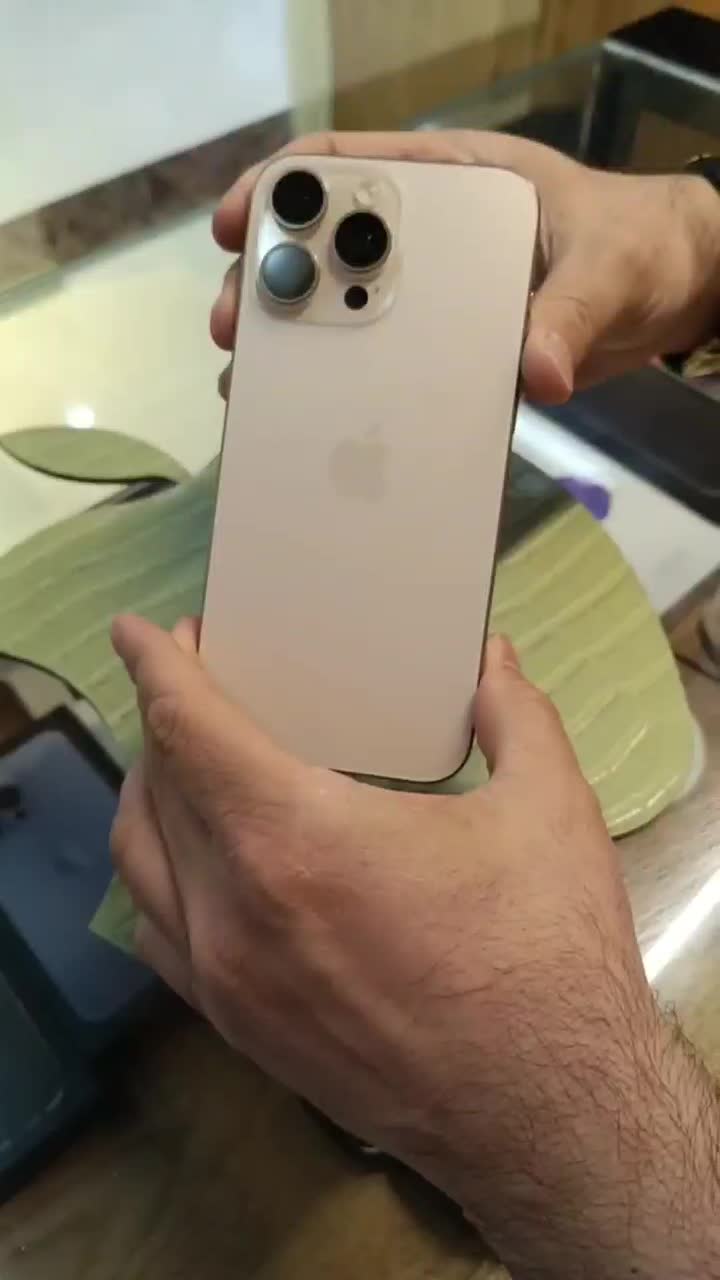 آیفون ۱۶ پرومکس ۱۵ پرومکس ۱۴ نرمال|موبایل|مشهد, کوه سنگی|دیوار