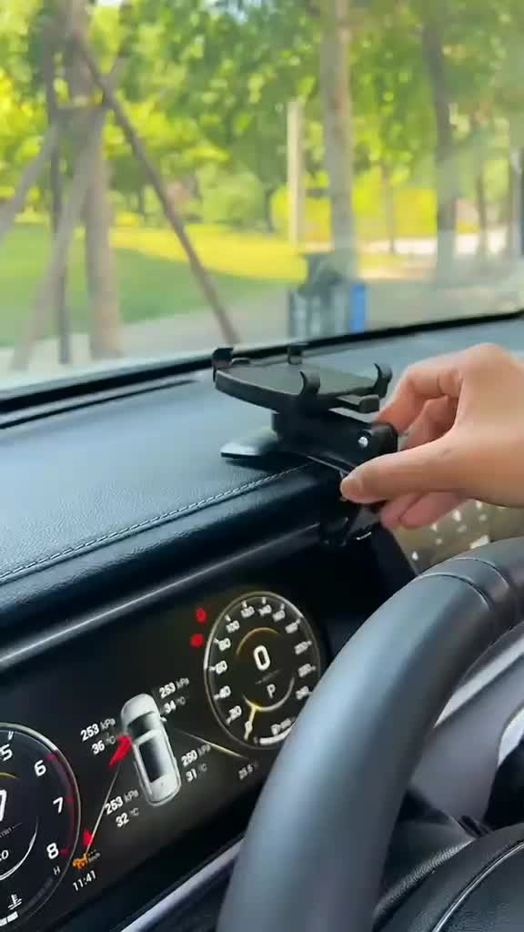 هولدر موبایل جلو داشبورد و سایه بان - قیمت مناسب|لوازم جانبی موبایل و تبلت|تهران, شهرک شهید رجایی (کوی نوبنیاد)|دیوار