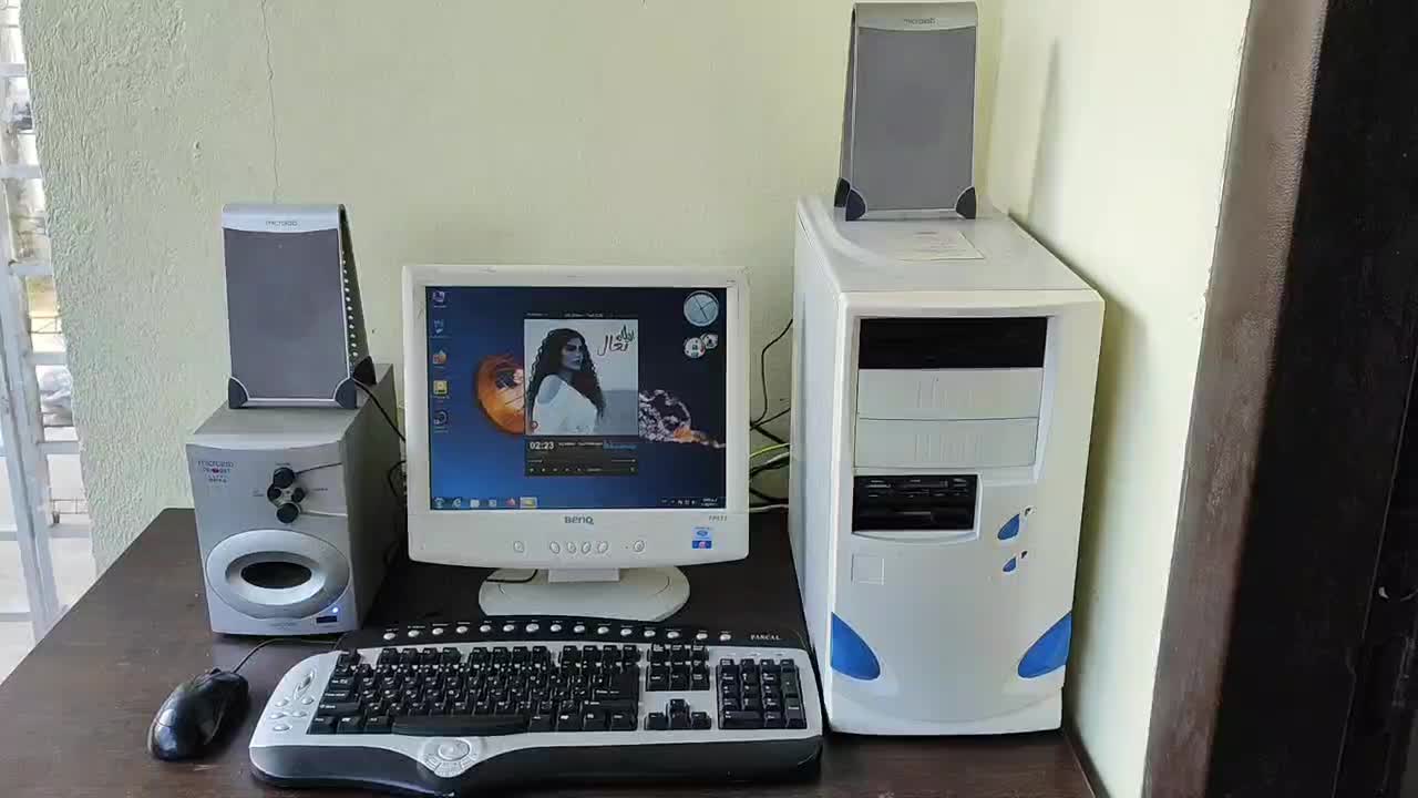 کامپیوتر ۶۳۰۰ با رم ۴ ddr2 هارد ۲۵۰ گرافیک ۱|رایانه رومیزی|چالوس, |دیوار
