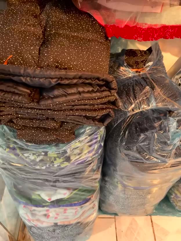 تولیدی عمده - پافر تمام زیپ دخترانه ضدباد|کفش و لباس بچه|مشهد, هفده شهریور|دیوار