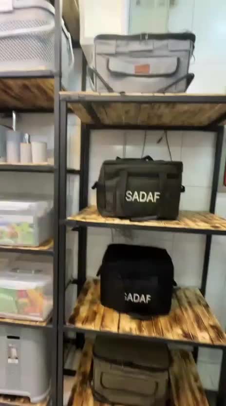 رگال ، قفسه ، مانکن ، نصب و اجرای فروشگاه|فروشگاه و مغازه|اصفهان, برازنده|دیوار