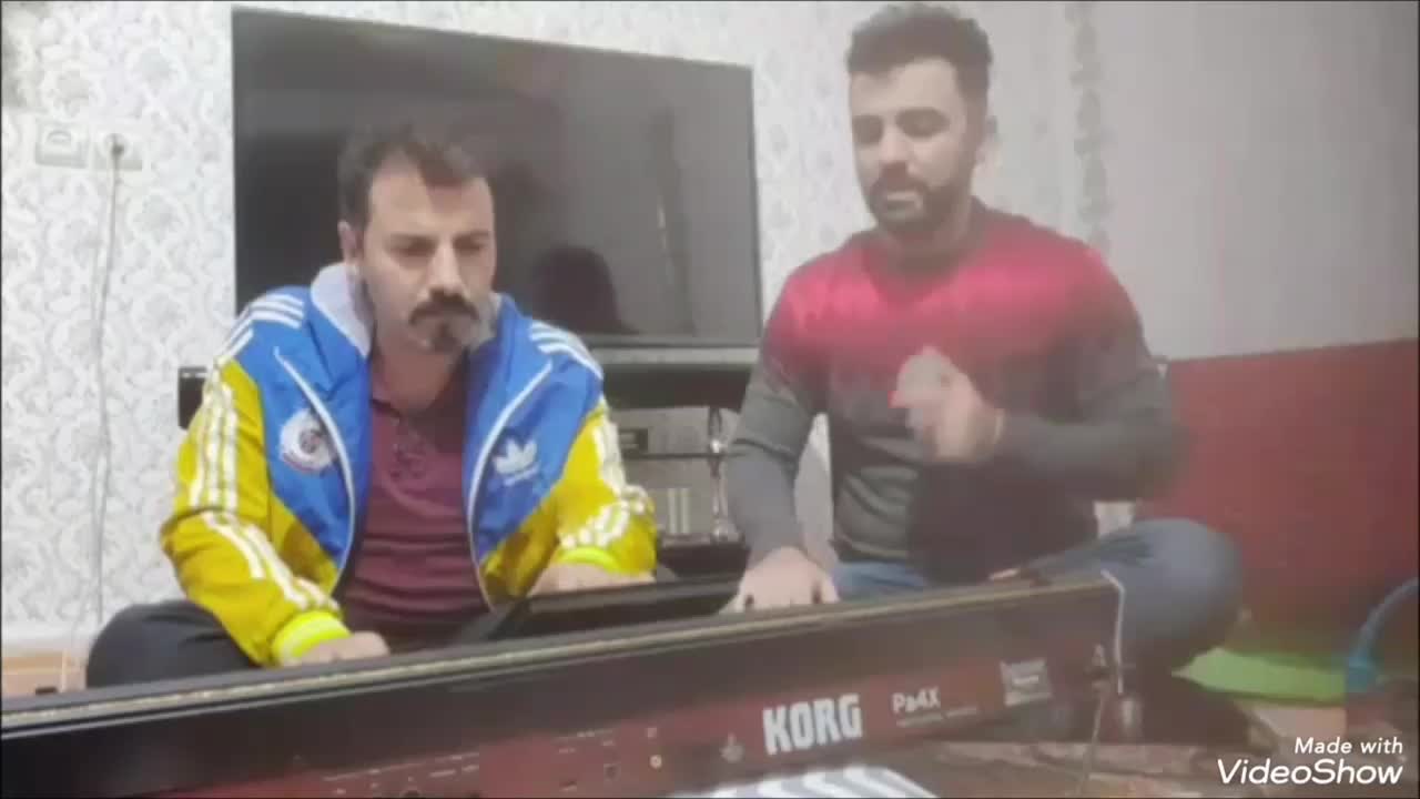 خواننده ارکستر گروه موسیقی کردی لری زنده فارسی|خدمات پذیرایی، مراسم|کرج, شهریار|دیوار