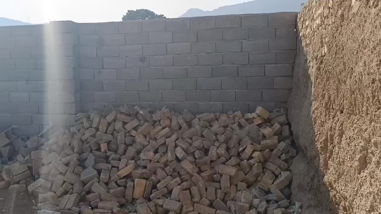 زمین مسکونی|فروش زمین و ملک کلنگی|پیر بکران, |دیوار