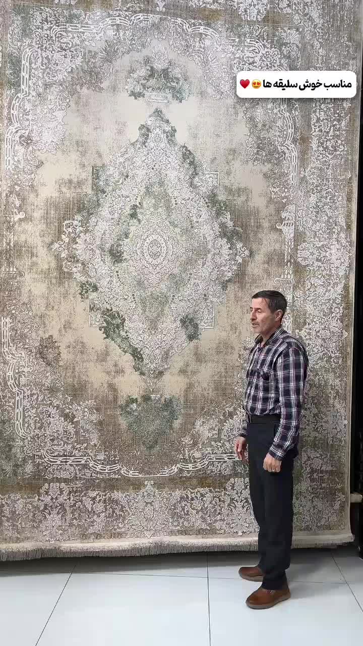 فرش ترنج دار سبز ۱۲۰۰ شانه|فرش|قزوین, |دیوار