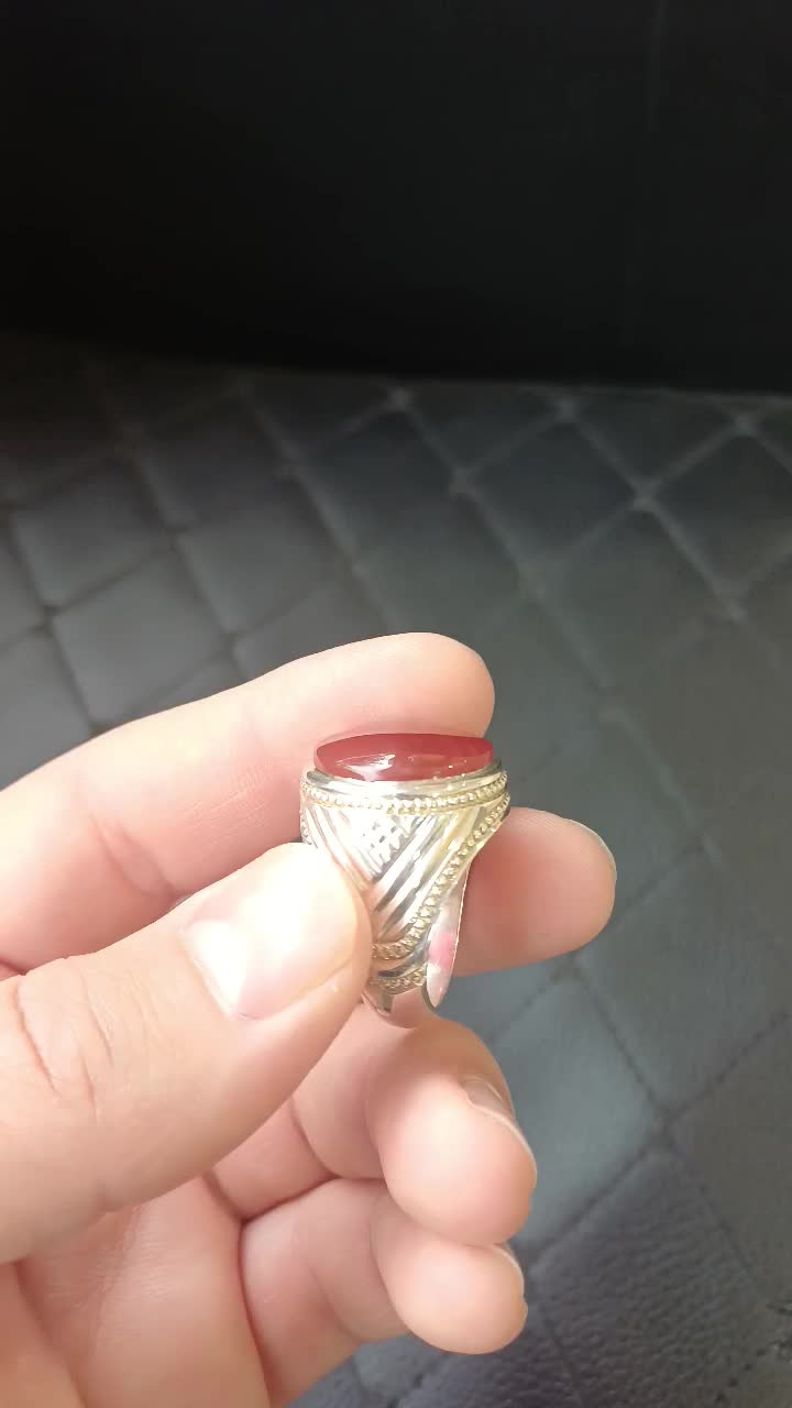 انگشتر بسیار بسیار محشر یمنی خونی|کلکسیون اشیاء عتیقه|قدس, شهر‌قدس|دیوار