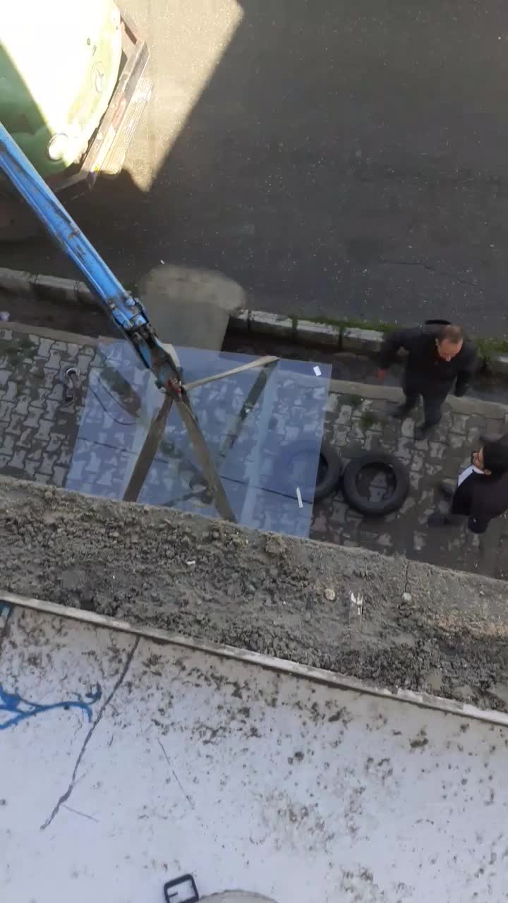 شیشه سکوریت و ساختمانی|خدمات پیشه و مهارت|خوی, |دیوار