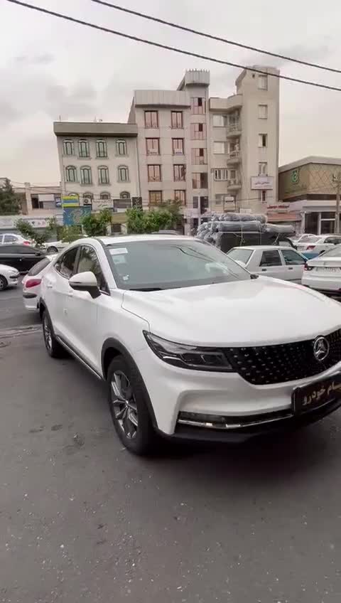 دیگنیتی پرایم سفید داخل مشکی/سفید مارون مدل۴۰۴|خودرو سواری و وانت|تهران, ستارخان|دیوار