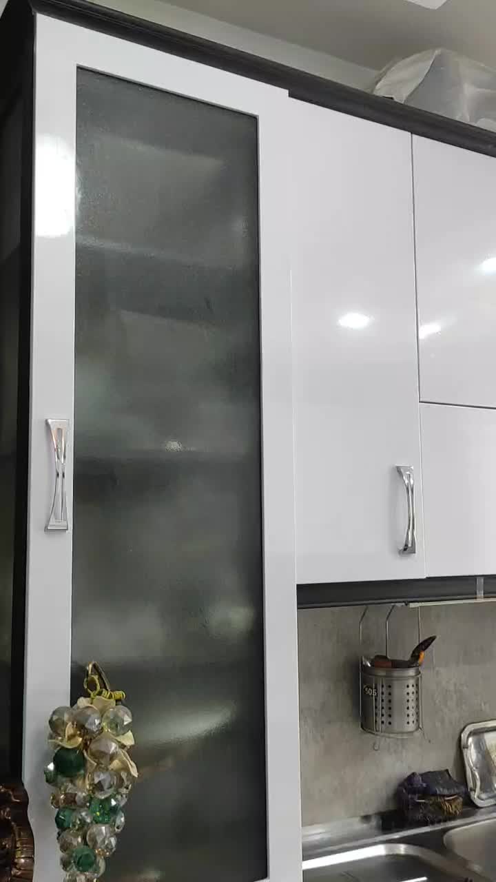 نصب برچسب کابینت و دیوار پوش فومی|خدمات پیشه و مهارت|قزوین, |دیوار
