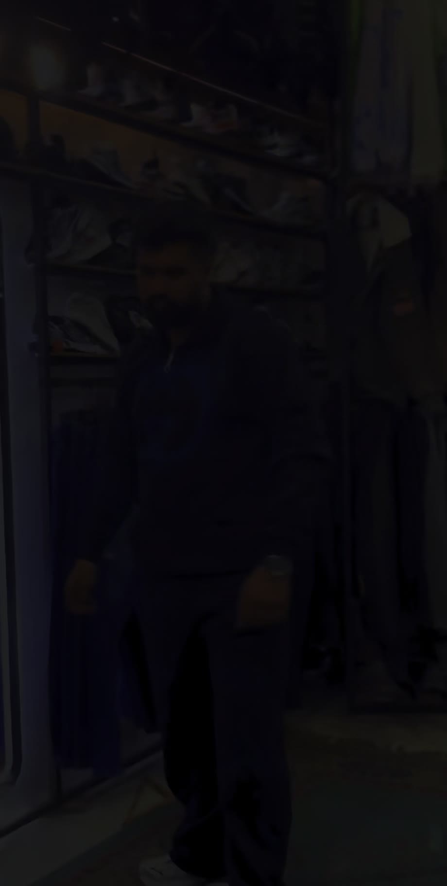 ست نیم زیپ|لباس|اصفهان, رکن الدوله شرقی|دیوار