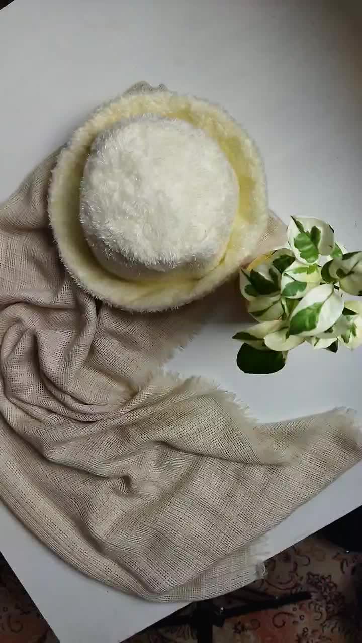 کلاه باکت تدی|لباس|رشت, کوی یخ|دیوار