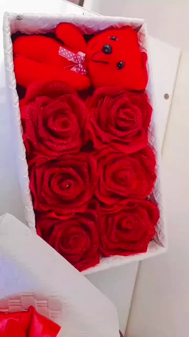 دسته گل پول و ...|گل مصنوعی|ایلام, |دیوار