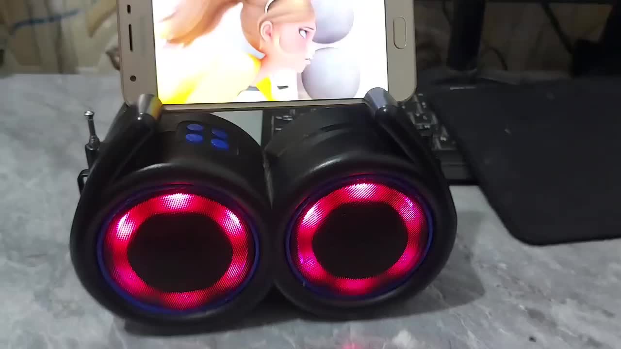 اسپیکر شارژی حرفه ای با پنل خورشیدی شارژ میشه|سیستم صوتی خانگی|زابل, |دیوار