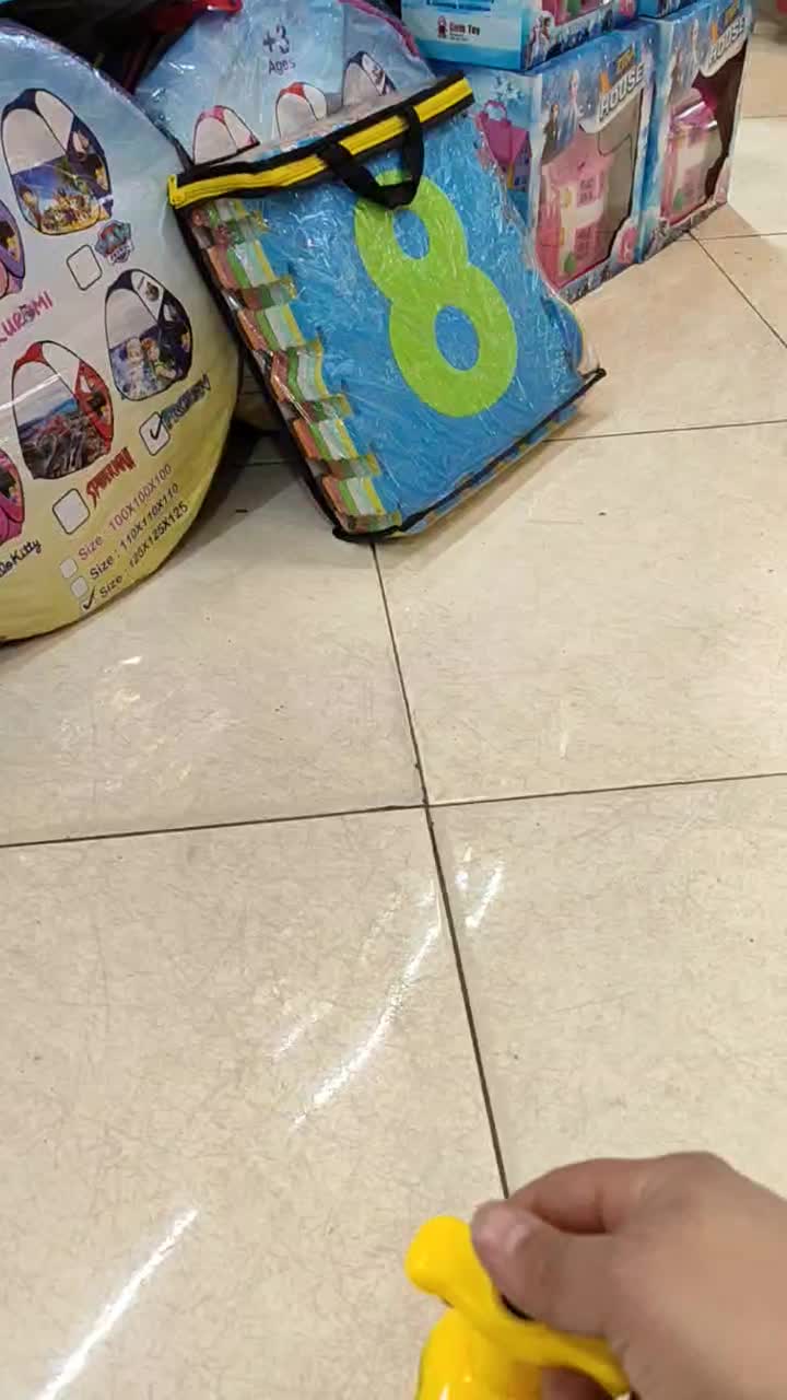 فرفره چراغ دارخارجی|اسباببازی بچه|تبریز, |دیوار