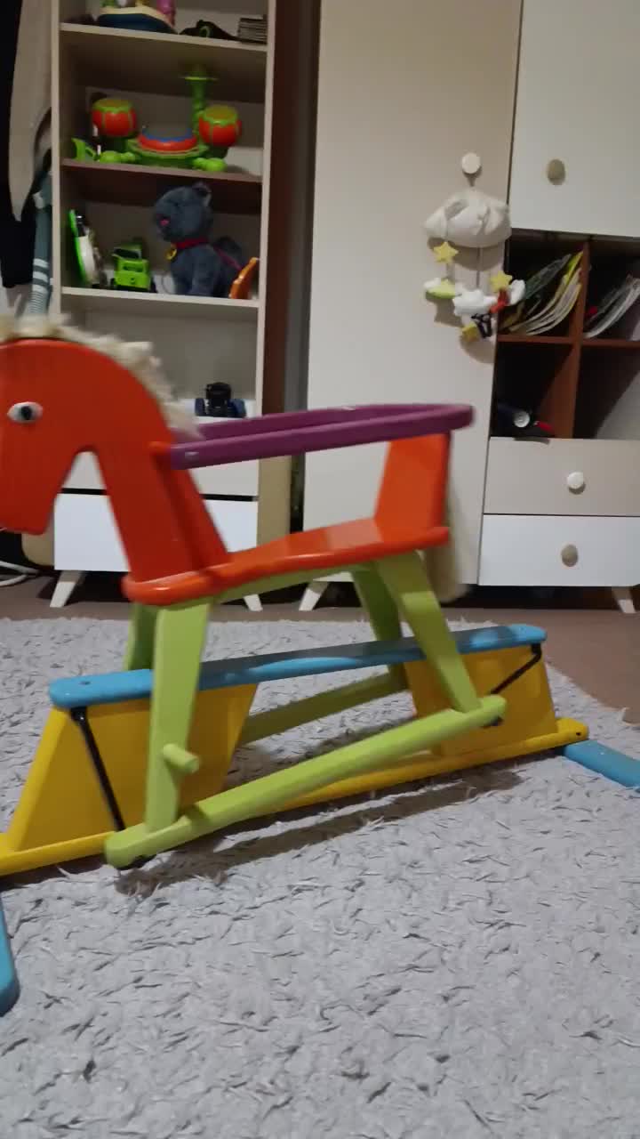 اسب چوبی خارجی|اسباب‌بازی بچه|زاهدان, |دیوار