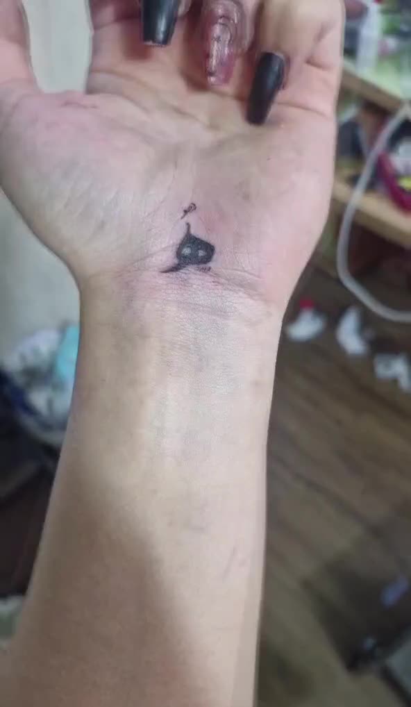 لیزر تتو و مدل تتو بدن|خدمات آرایشگری و زیبایی|یزد, |دیوار