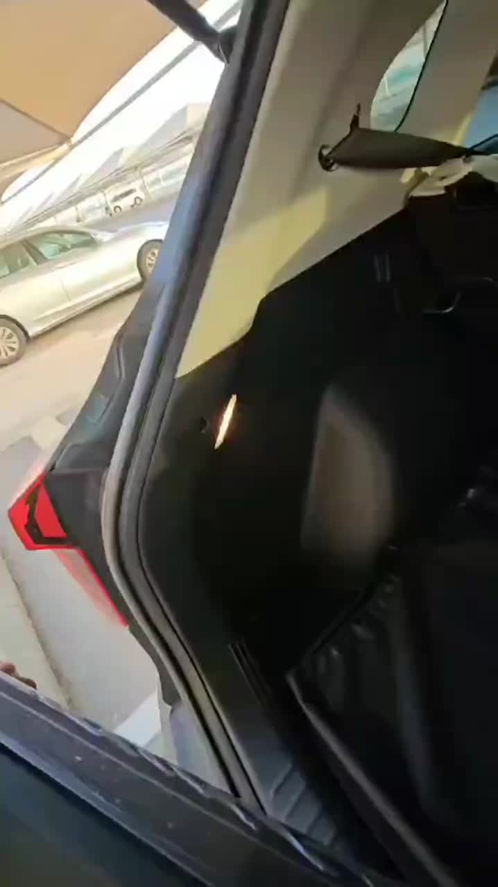 رینگ ۱۸ سانگ یانگ کایرون و طاقچه کشویی عقب کایرون|قطعات یدکی و لوازم جانبی|بانه, |دیوار