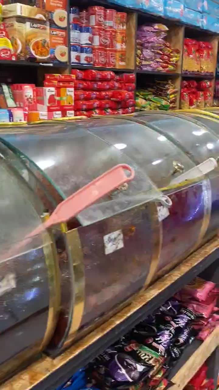 فروش تعدادی شیشه ترشی|فروشگاه و مغازه|اهواز, زیتون کارمندی|دیوار