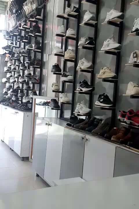 فروشنده بازار فروشگاه کفش|استخدام بازاریابی و فروش|نجفآباد, ریاضی|دیوار