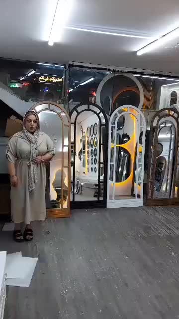 آینه دفرمه/اینه قدی گنبدی/اینه گرد/ بک لایت|آینه|اصفهان, ملک‌شهر|دیوار