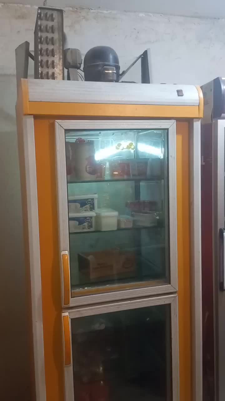 سه عدد یخچال به علت تغیر شغل|فروشگاه و مغازه|فیروزآباد (لرستان), |دیوار