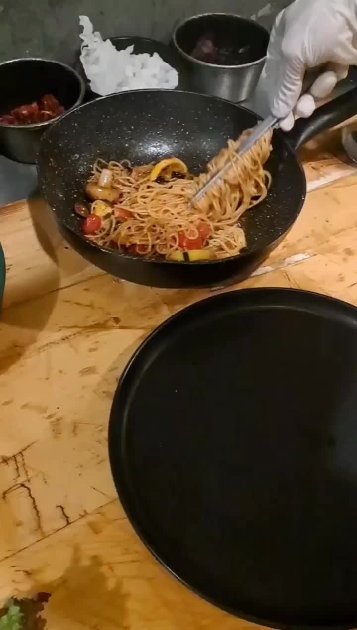 راه اندازی کافه فست فود پیتزا ناپولیتن سوخاری|خدمات آموزشی|تهران, فلسطین (میدان انقلاب)|دیوار