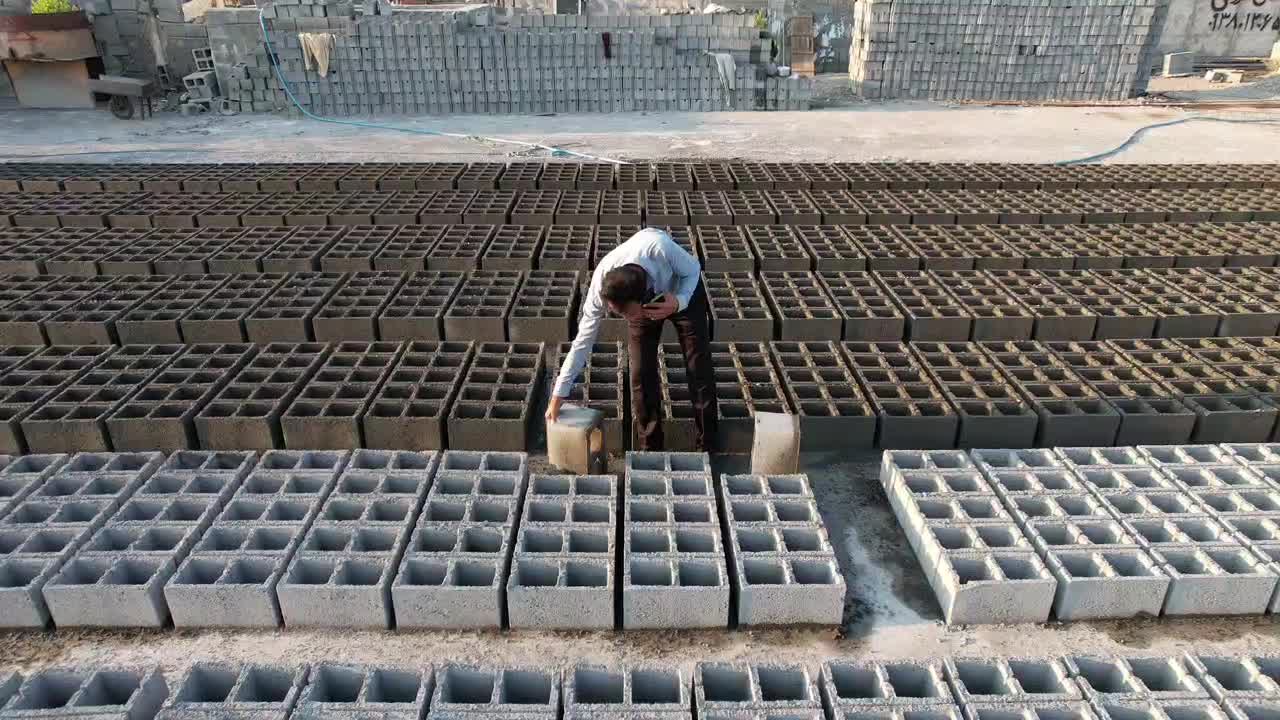 فروش کارگاه قطعات بتنی در شهرک صنعتی تیاب|فروش دفتر صنعتی، کشاورزی، تجاری|میناب, |دیوار