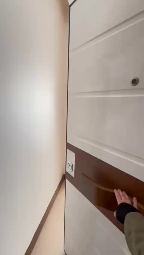 قیطریه آپارتمان ۱۱۱ متری ۲خواب