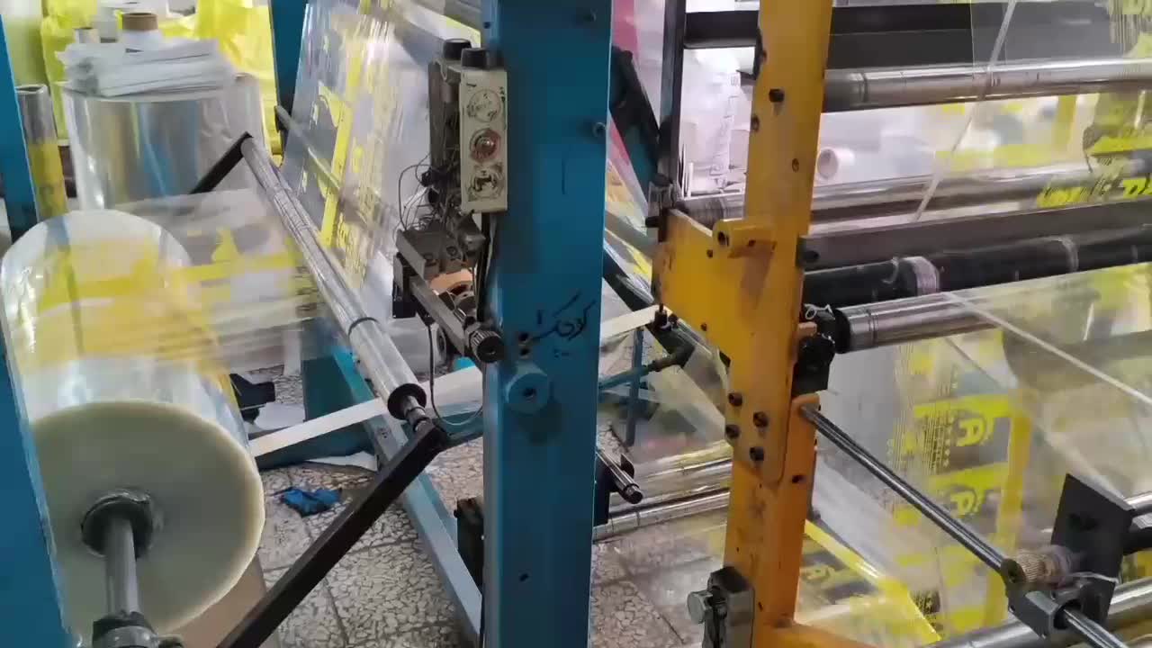 ۴ نفر کارگر ساده آقا با حقوق ۲۲ تا ۳۰ میلیون|استخدام صنعتی، فنی، مهندسی|آفتاب, |دیوار