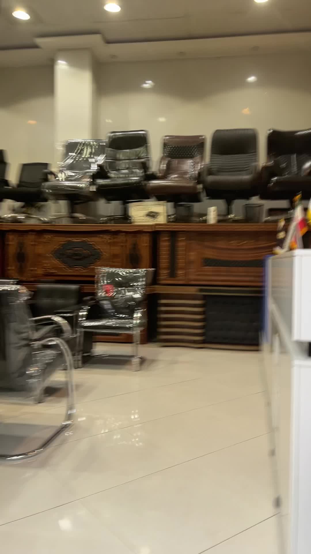 میزامپراطوروکیوم/مدیریت/کارمندمبل انتظارچرخان|دفتر کار|کرج, برغان|دیوار