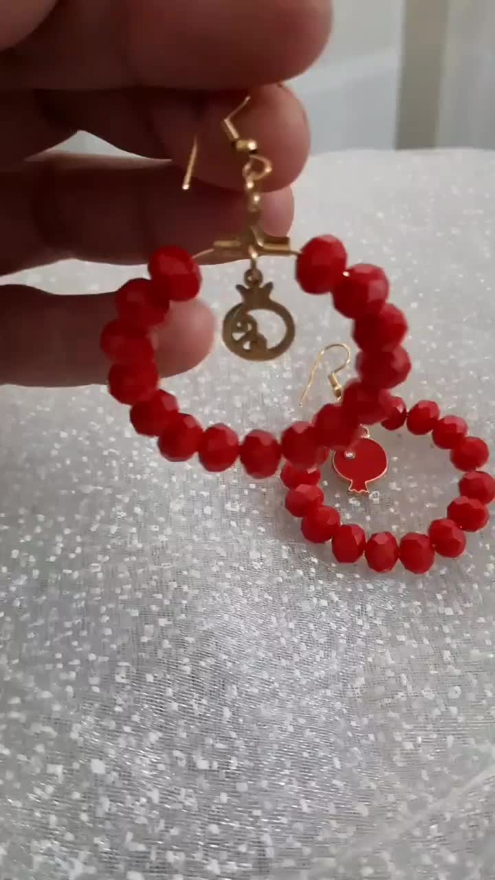 گوشواره یلدایی|بدلیجات|کاشان, رسالت|دیوار