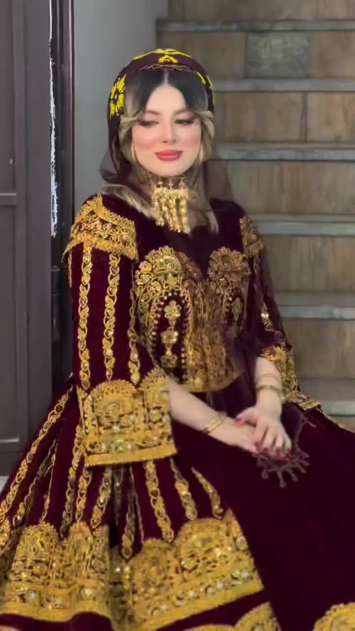 کرایه لباس محلی مدل درباری محلی مشکی و زرشکی|لباس|شیراز, شاهچراغ|دیوار