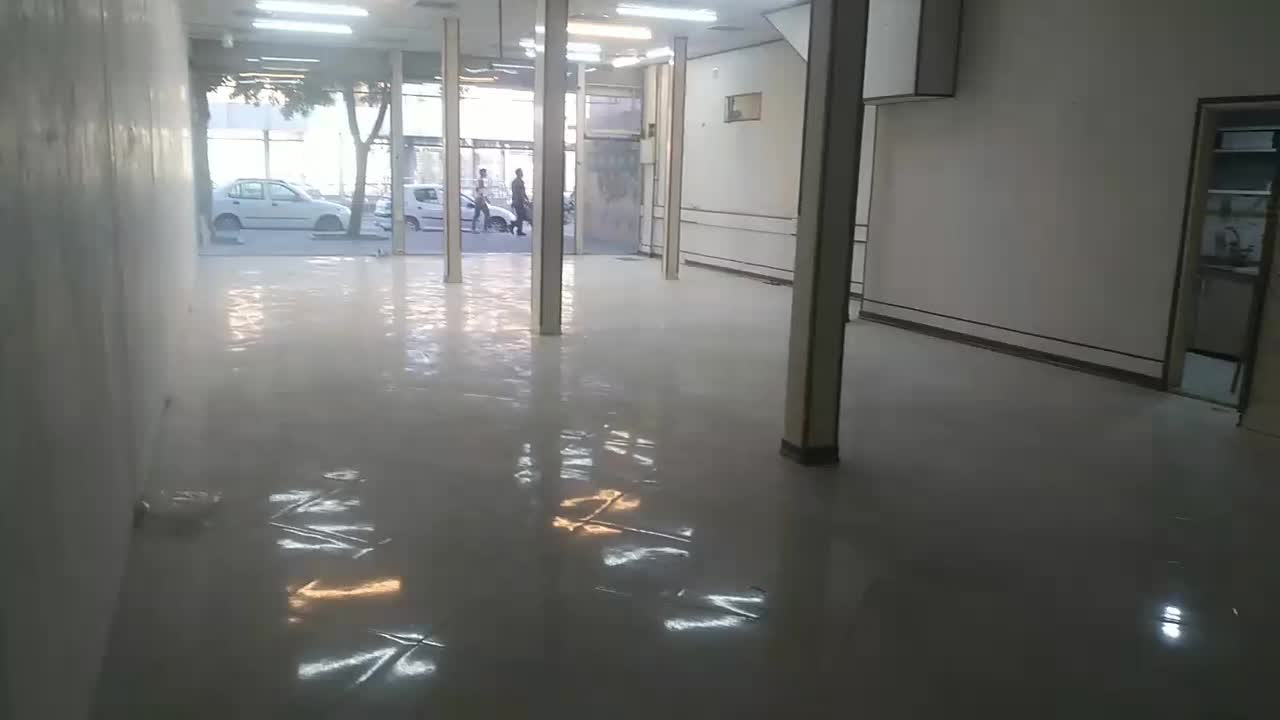 مغازه ۱۵۰متری تجاری دائم  نبش چهارراه برق|اجارهٔ مغازه و غرفه|مشهد, سیلو|دیوار