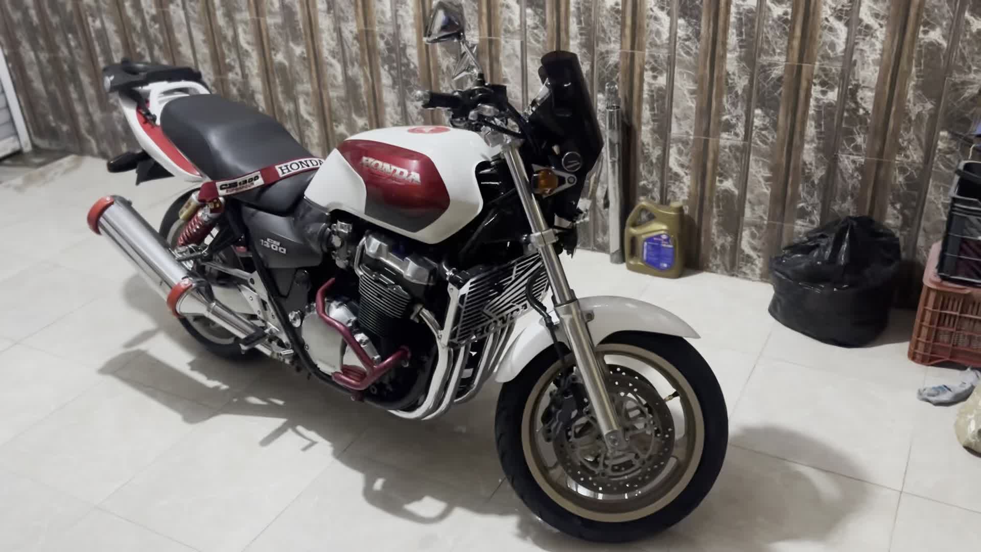 cb1300|موتورسیکلت|اصفهان, شهرک صنعتی امیرکبیر (شاپور جدید)|دیوار