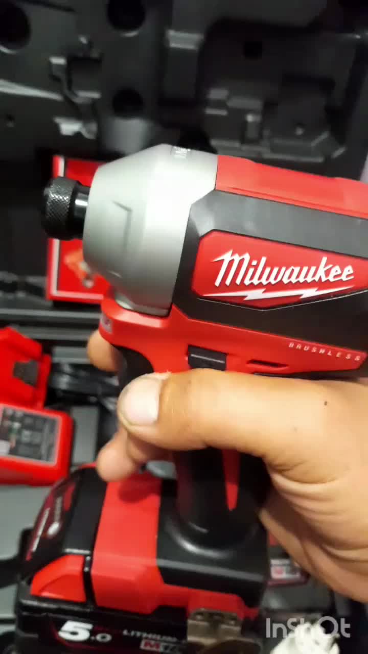 دریل شارژی میلواکی دیوالت باتری بوش ماکیتا هویه|ابزارآلات|کرج, حصارک بالا|دیوار