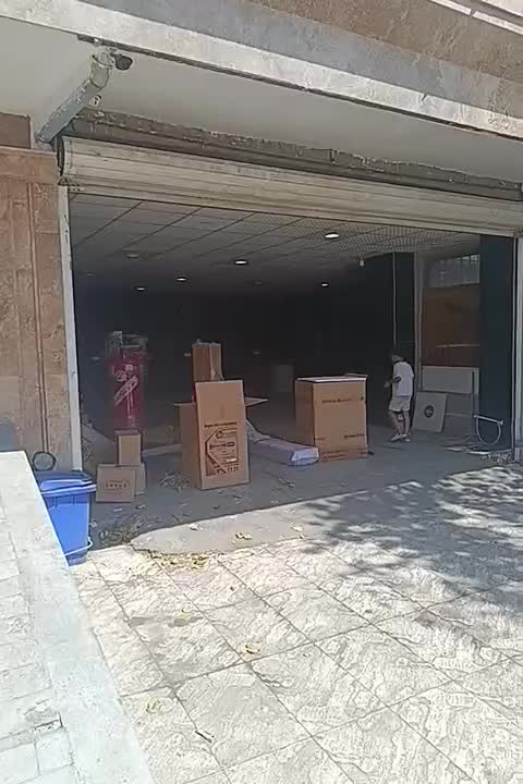 اجازه مغازه فقط به باتری سازی ماشین های خارجی|اجارهٔ مغازه و غرفه|کرج, کلاک پایین|دیوار