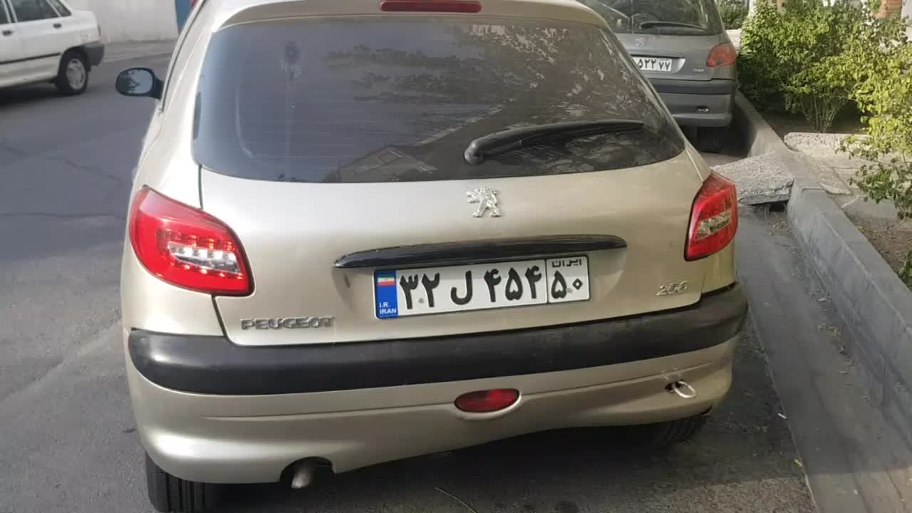پژو 206 تیپ ۲، مدل ۱۳۸۲|خودرو سواری و وانت|تهران, نیلوفر|دیوار