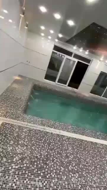 اجاره روزانه/هفتگی/ماهانه ویلا ۷۰۰ متری|اجارهٔ کوتاهمدت ویلا و باغ|شاندیز, |دیوار